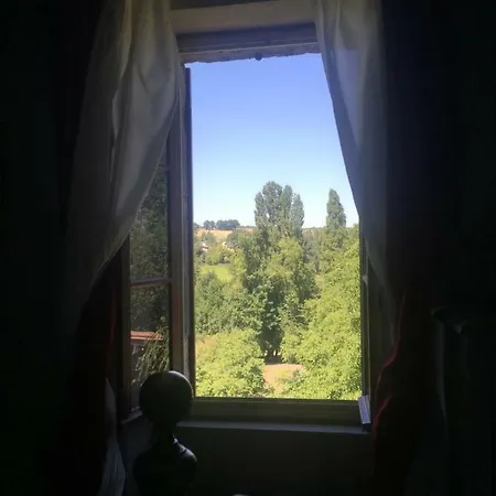 Couette-café Le Peyrail Les Lèves-et-Thoumeyragues