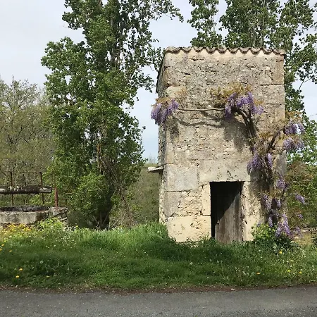 Couette-café Le Peyrail 3*